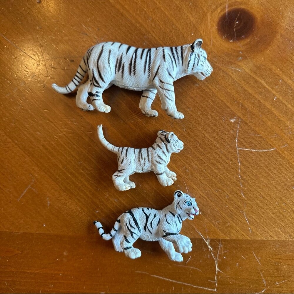 Vintage Schleich White Tiger & Cubs Figurines Toy Animals - Picture 3 of 9